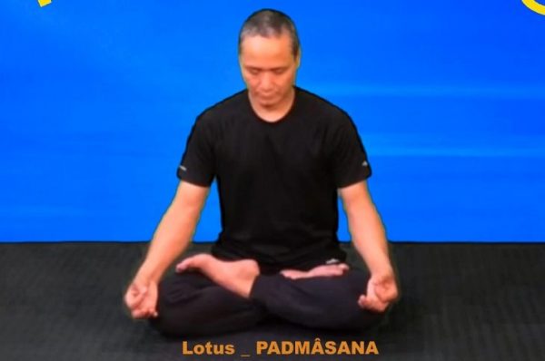 La posture du lotus